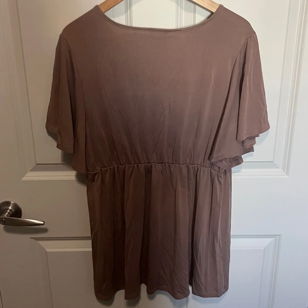 Isabel Maternity by Ingrid & Isabel Coffee Brown Blouse XXL - Picture 5 of 5